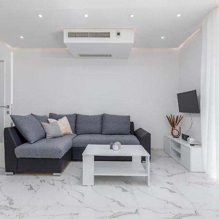 Apartman Knezevic A Fažana Extérieur photo