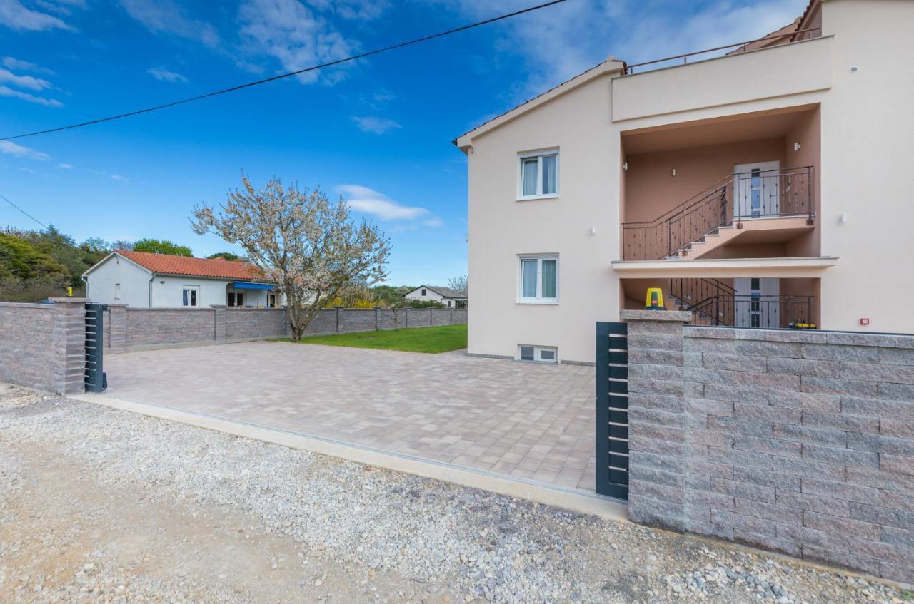 Apartman Knezevic A Fažana Extérieur photo